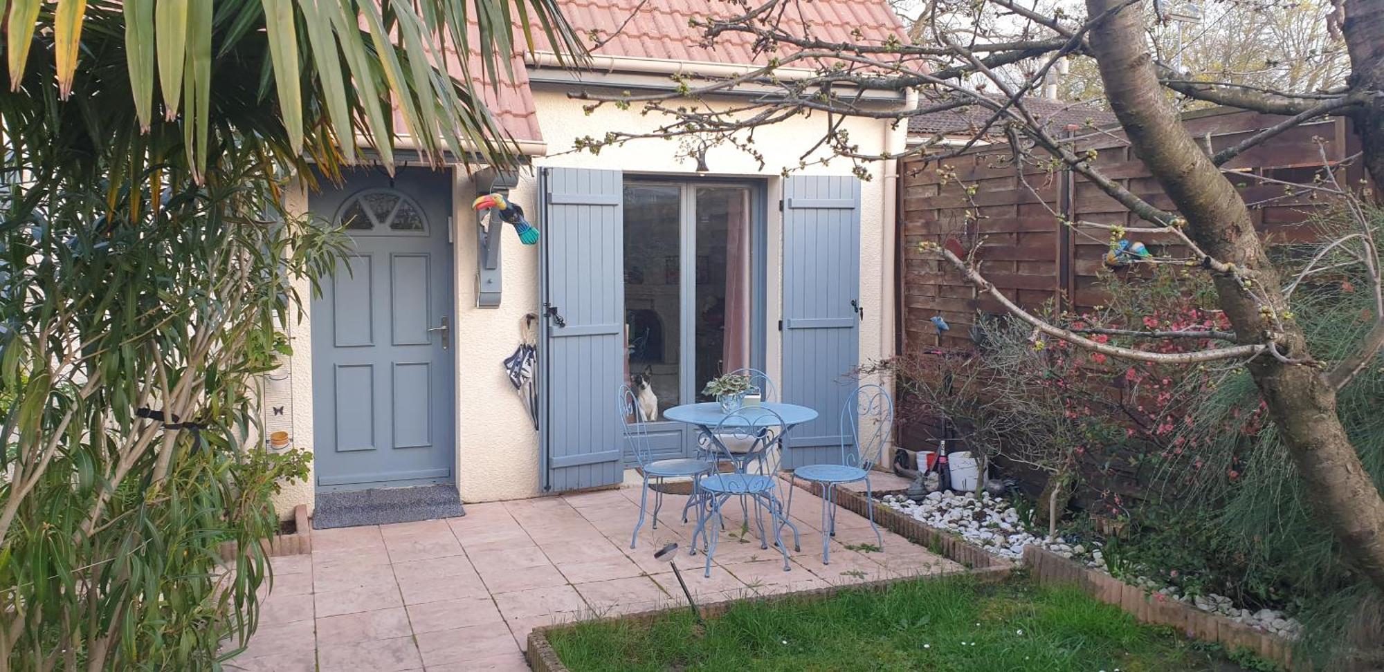 Apartamento Claude Et Martine Villeparisis Exterior foto